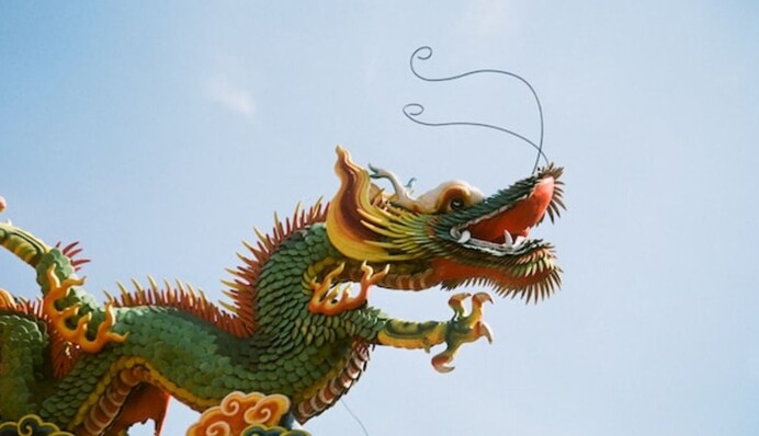 Китайский новый Год Дракона на пороге: каким знакам Зодиака он принесет счастье