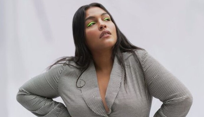 Який одяг візуально повнить фігуру: про це варто знати кожній жінці