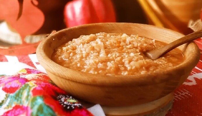 Капустняк из квашеной капусты – классическое блюдо на обед: как его приготовить