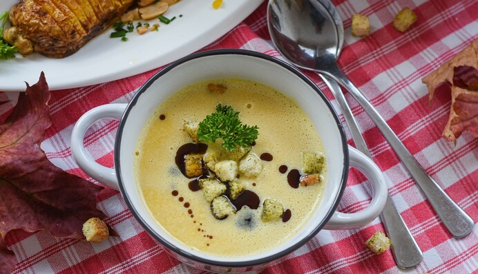 Сырный суп с курицей и грибами – лучший рецепт на обед: как его готовить