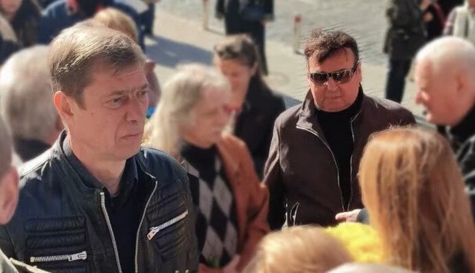 Хотел их вывести: Арсен Мирзоян рассказал о появлении Моисеенко и Данильца на похоронах Нины Матвиенко