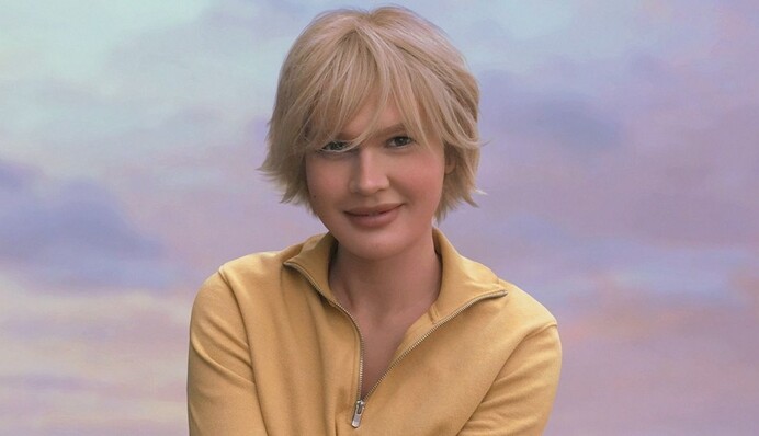 Когда-то - Борис Апрель, сейчас - Зи Фамелу: что стало с украинской трансгендерной певицей