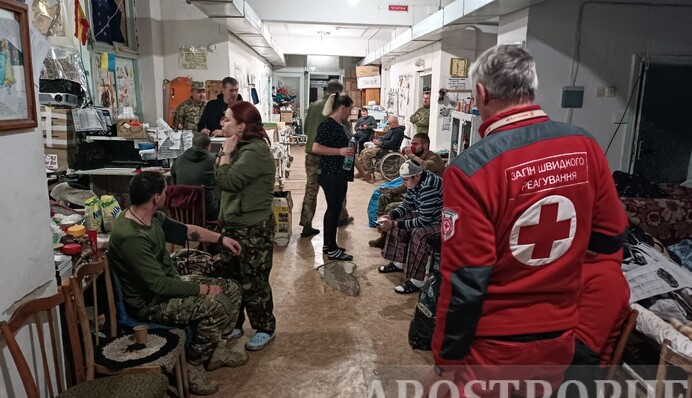 Зламатися тут – хрінова історія: як працюють медики на фронті