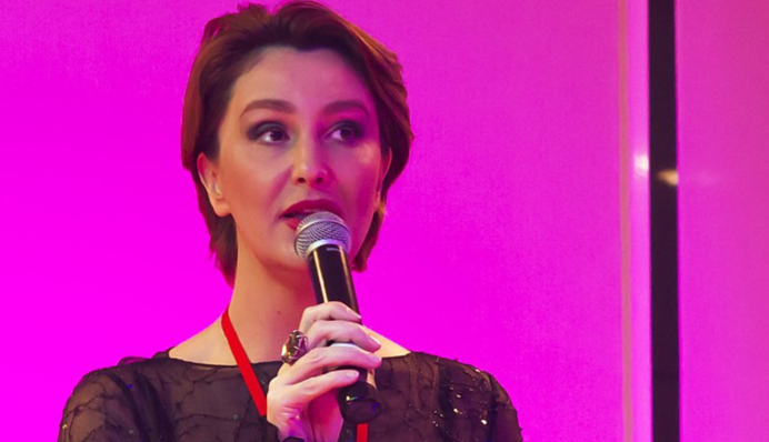 За это еще и платят: бывший муж Снежаны Егоровой высказался о ее предательской позиции