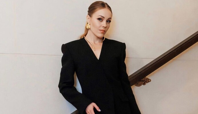 За кордоном складніше: Alyosha розповіла, чому повернулася в Україну з трьома дітьми