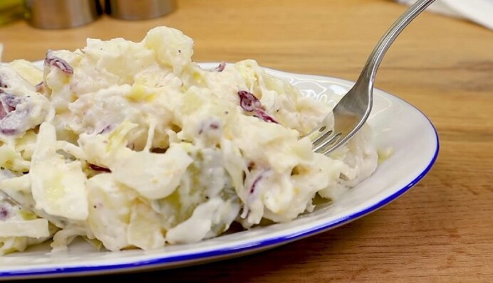 Что приготовить вместо обычного гарнира к мясу: рецепт вкусного картофельного салата