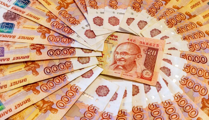 Счастье не в рупиях: есть ли у России деньги на войну с Украиной