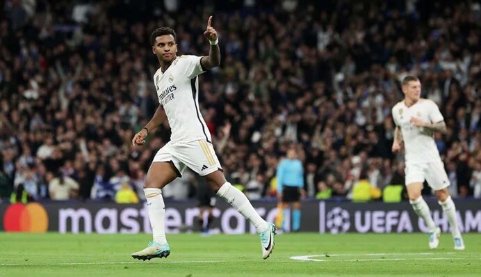 Реал - Наполи - 4:2 мастер-класс по-королевски