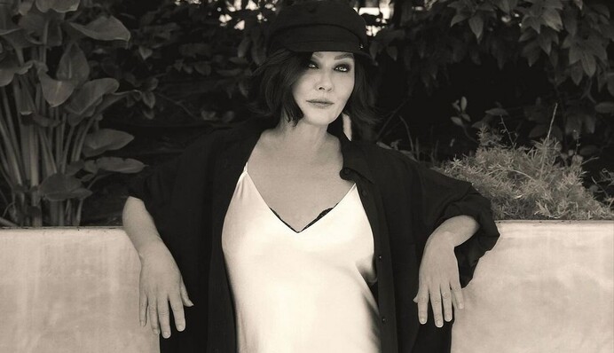 Онкохвора Шеннен Догерті розповіла, як дізналася про зраду чоловіка перед операцією на мозку