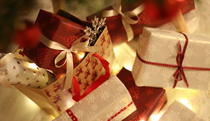 Лучшие подарки для разных знаков Зодиака: подборка идей к Новому году и Рождеству