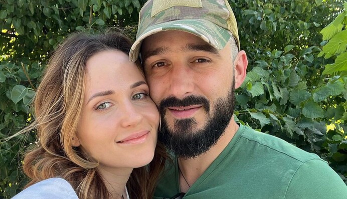 Пишаюся і вдячна йому: Наталка Денисенко у День ЗСУ показала рідкісне фото з чоловіком-військовим