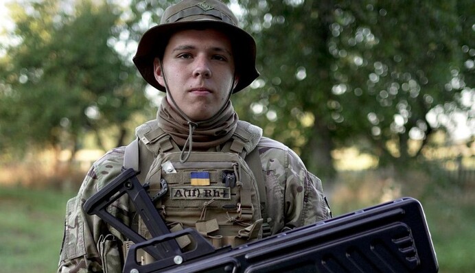 Командує взводом: Фоззі з ТНМК розповів про сина Ігоря Пелиха, який служить у ЗСУ