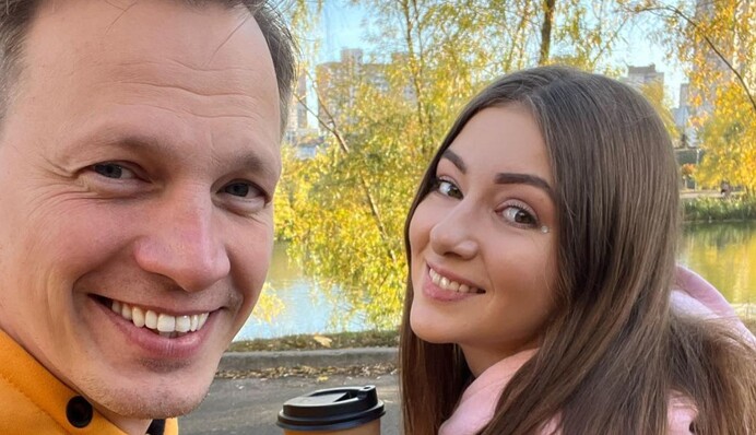 Любов лікує: мама Катерини Тишкевич показала зворушливе фото хворої акторки з чоловіком