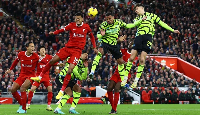 Ліверпуль - Арсенал - 1:1 бойова нічия лідерів чемпіонату Англії