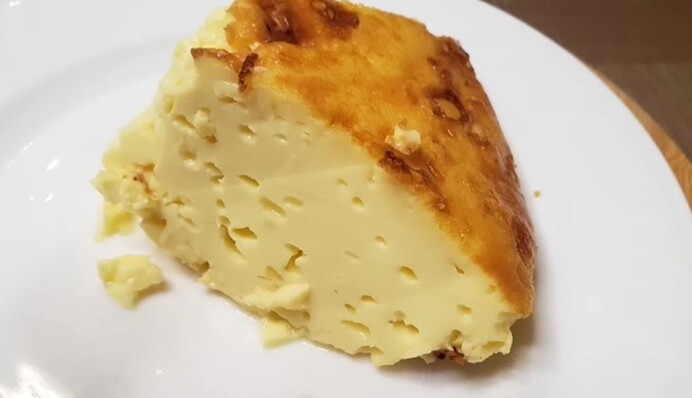 Справжнє молозиво важко дістати: як приготувати його зі звичайного молока