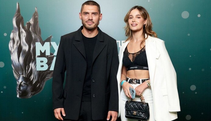 Никита Добрынин рассказал, какие у него отношения с Чарой Хорив, с которой ему приписывают роман