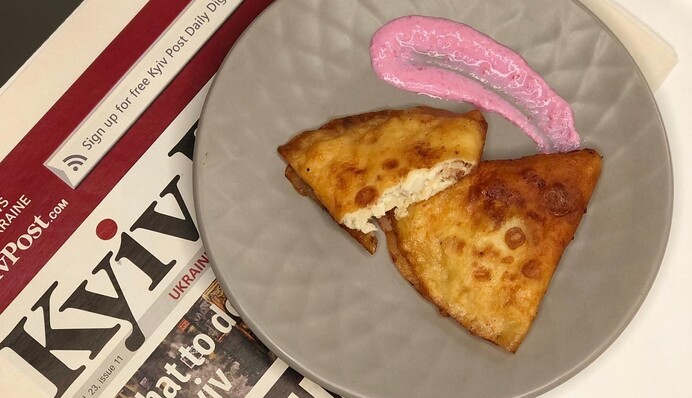 Бендерики – это жареные блины с фаршем: как приготовить их в домашних условиях