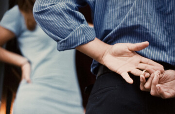 Астрологи назвали знаки Зодиака, наиболее склонные к изменам в отношениях