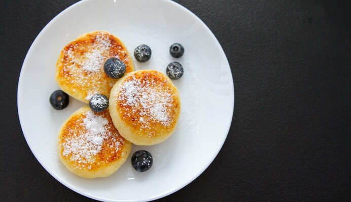 Рецепт сырников без муки, которые получаются особенно нежными и мягкими