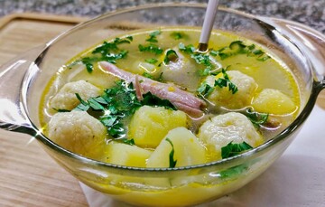 Суп с сырными шариками – модный и вкусный рецепт первого блюда: как его готовить