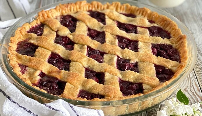 Вишневый пирог из песочного теста – классический рецепт американских хозяек: как его приготовить