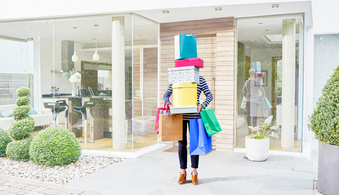 Витрачають найбільше грошей: астрологи назвали головних шопоголіків Зодіаку