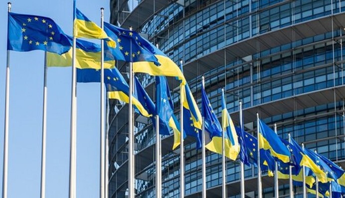 Україні потрібна допомога: чи вирішиться щось на саміті Євросоюзу