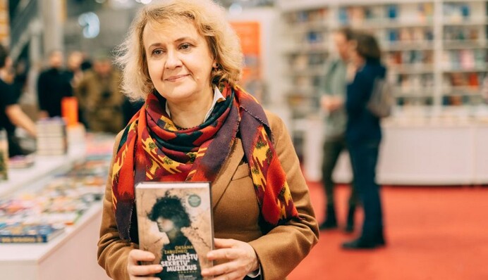 Одна из самых известных в Украине: писательница Оксана Забужко вошла в состав жюри Берлинале-2024