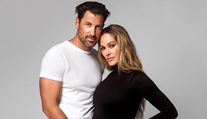 Это было неожиданно: жена Чмерковского сообщила о беременности через 4 месяца после родов