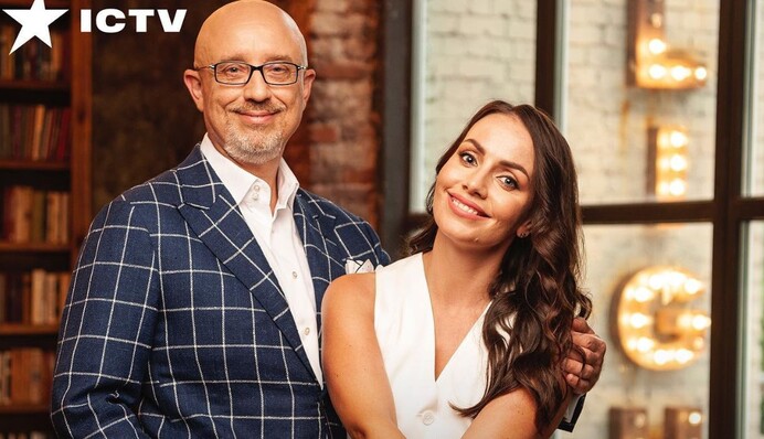 Ссорились и расходились: супруга экс-министра обороны Резникова рассказала, что спасло их брак