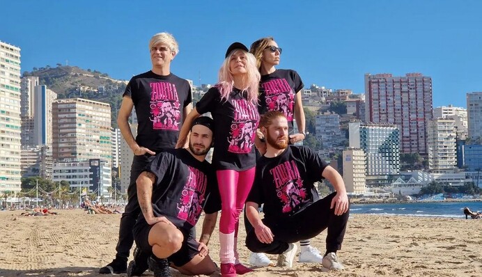 Церковь в Испании осудила провокационную песню, которая представит страну на 