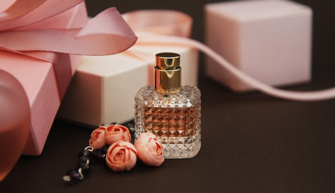 Как удивить любимую на День влюбленных: идеи романтических и оригинальных подарков