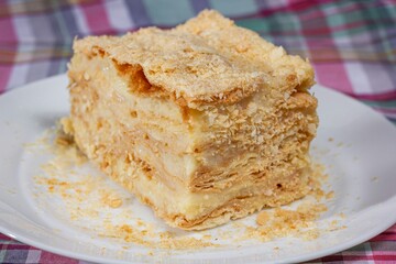 Быстрый торт на День влюбленных: как приготовить ленивый Наполеон без выпечки