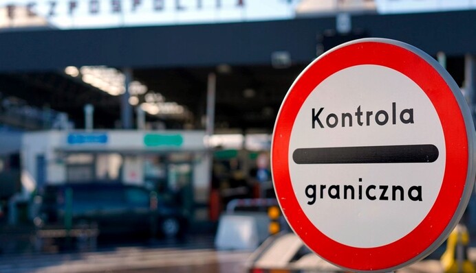 Выборы, разборки и игры: почему польская политика мешает разблокировать границу