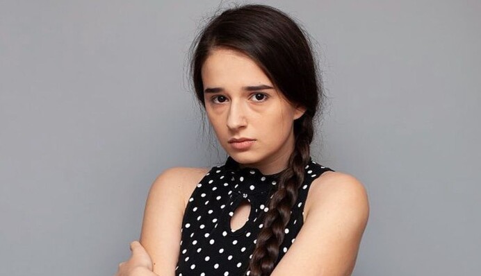 Певицу Лущинскую затравили за песню 