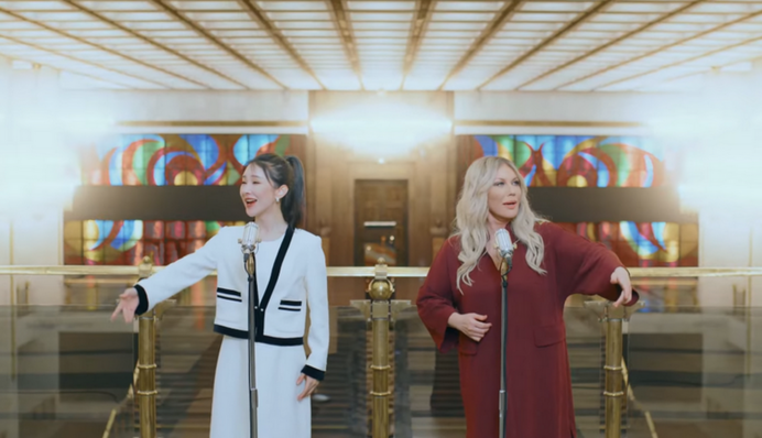 Таїсія Повалій в Росії записала дует з китаянкою, яка співала на руїнах Драмтеатру в Маріуполі