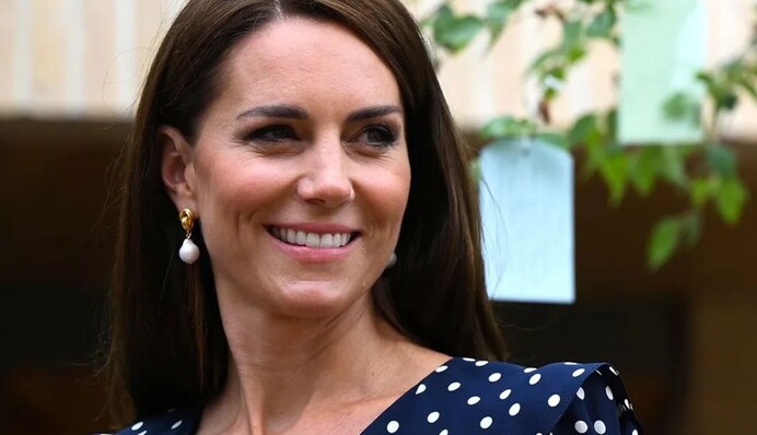 Невдалий фотошоп: мережу здивувало нове фото Кейт Міддлтон після операції