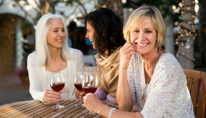 Старіють як гарне вино: які знаки Зодіаку з віком стають привабливіше