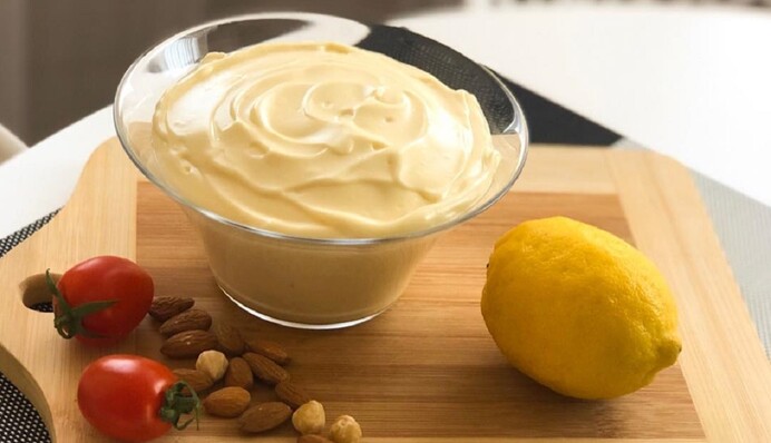 Как приготовить постный майонез: рецепт вкусной заправки для салатов