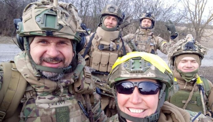 Є завдання, після яких нема чого сказати: Олег Сенцов розповів про службу та показав фото з фронту