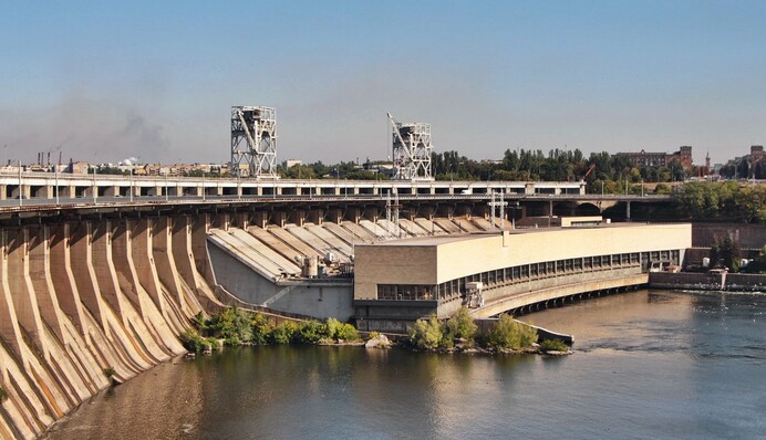 Удар по ДніпроГЕС, чим загрожує зупинка електростанції Україні