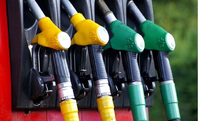Бензин в Украине взлетит в цене: в чем причина