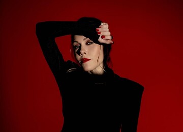 Америка - це не моє: Alyosha розповіла про життя за кордоном з дітьми