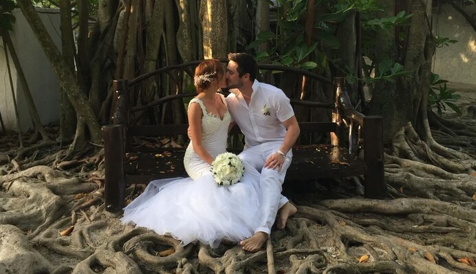 Наталка Денисенко у річницю шлюбу показала, яким було її романтичне весілля на Мальдівах