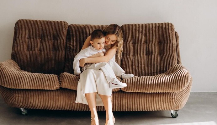 Немовленнєва дитина: дружина Віктора Павліка розповіла, як допомагає синові заговорити