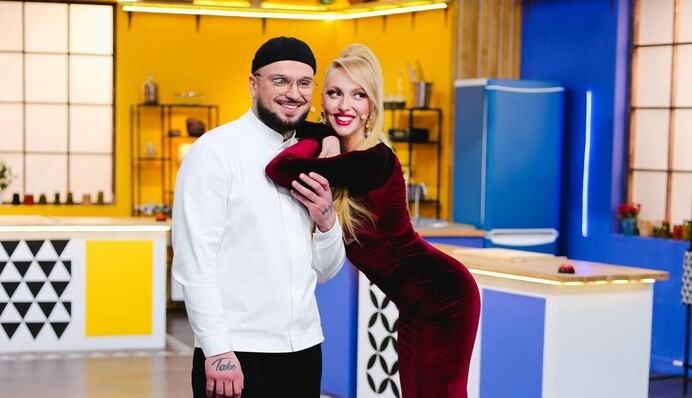 Просив вибачення: Влад Міцкевич розповів про спілкування з чоловіком Полякової після зливу фото