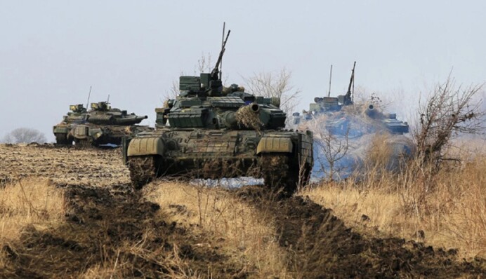 Росія наступатиме за двома напрямками, а Україна має лише один