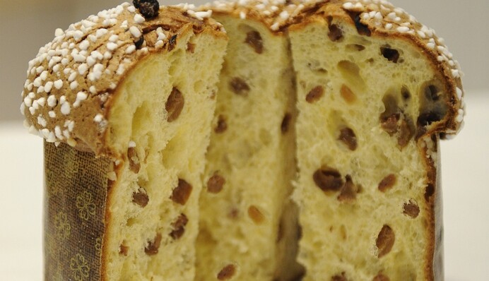 Як приготувати італійську паску панетоне, яка довго не черствіє: простий рецепт