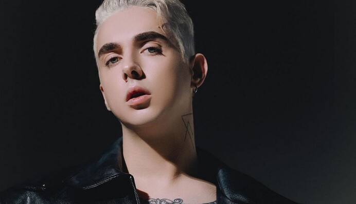 MELOVIN вперше розповів про загибель сестри через ракетну атаку на Одесу