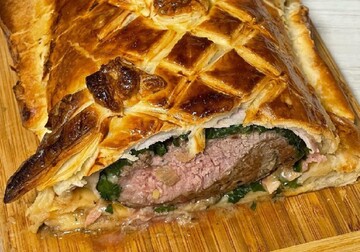 Мясное блюдо на Пасху-2024: как приготовить сочную говядину 